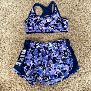 Nike matching set